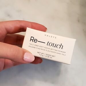 HALEYS Re-Touch TALC-FREE Setting Powder
